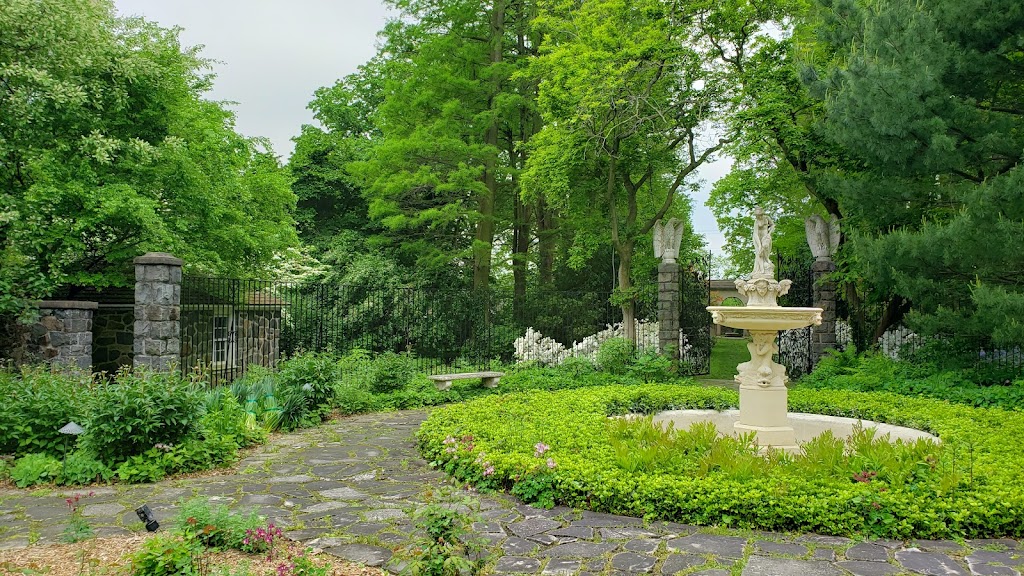 Marian Coffin Gardens at Gibraltar | 1405 Greenhill Ave, Wilmington, DE 19806, USA | Phone: (302) 322-7100