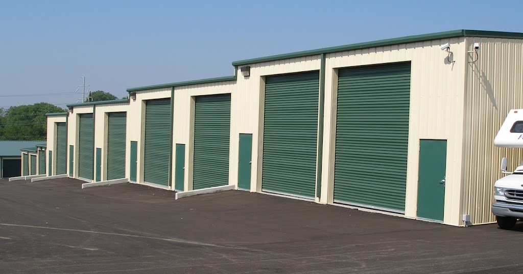 Gallatin Mini Storage | 120 Nichols Ln, Gallatin, TN 37066, USA | Phone: (615) 452-8091