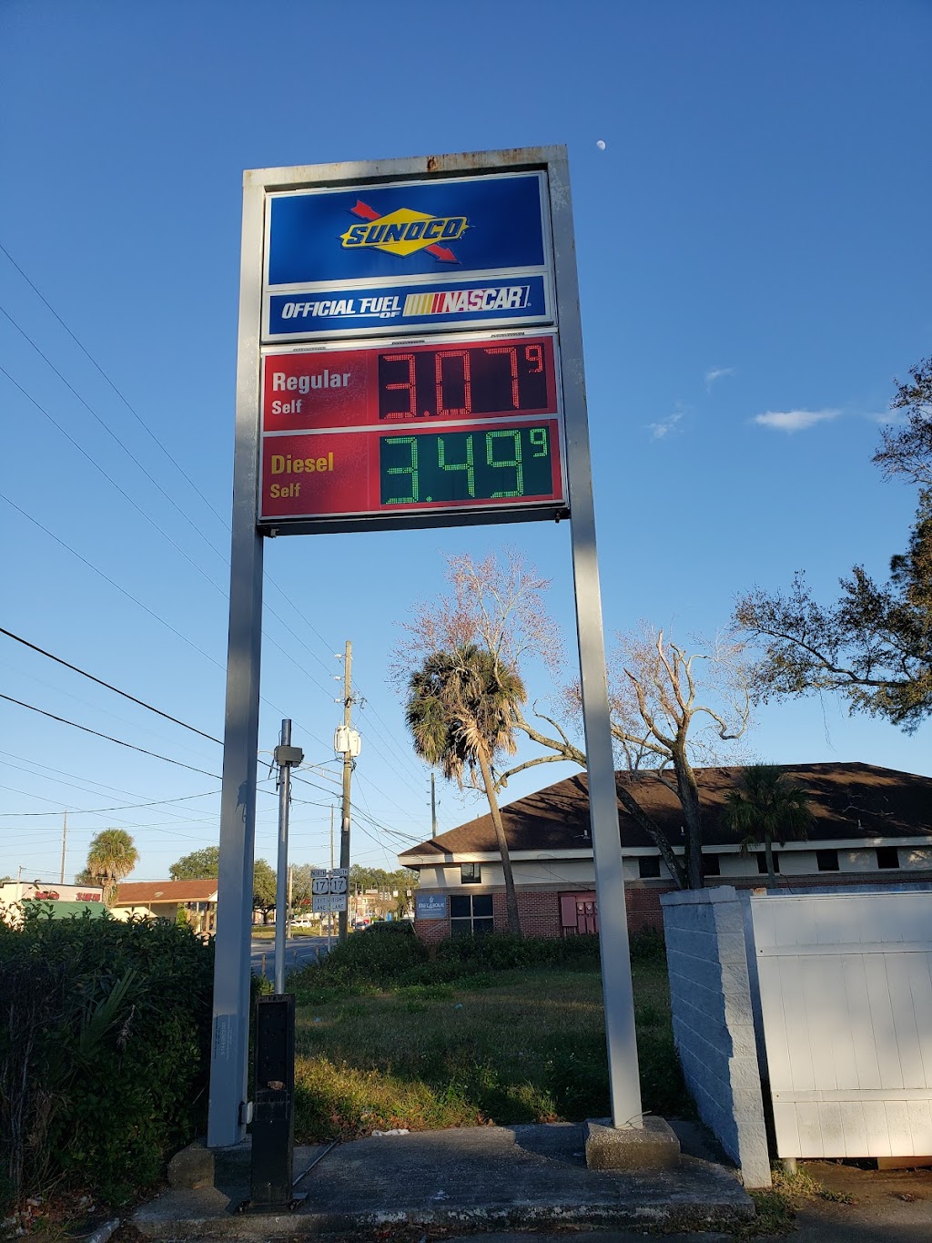 Sunoco Gas Station | 4586 San Juan Ave, Jacksonville, FL 32209, USA | Phone: (904) 389-5883