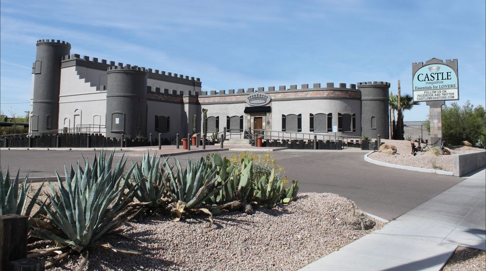 Castle Megastore - Phoenix/Tempe | 5501 E Washington St, Phoenix, AZ 85034, USA | Phone: (602) 231-9837