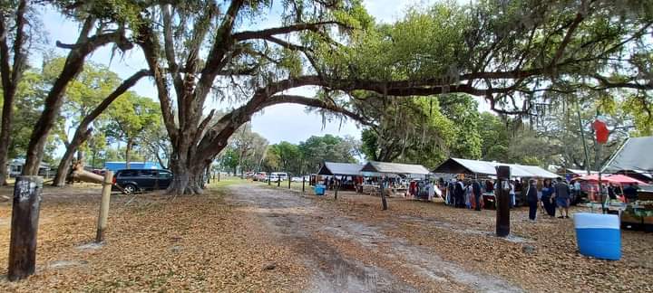 Flea market | 2738 Gall Blvd, Zephyrhills, FL 33541, USA | Phone: (813) 355-6074