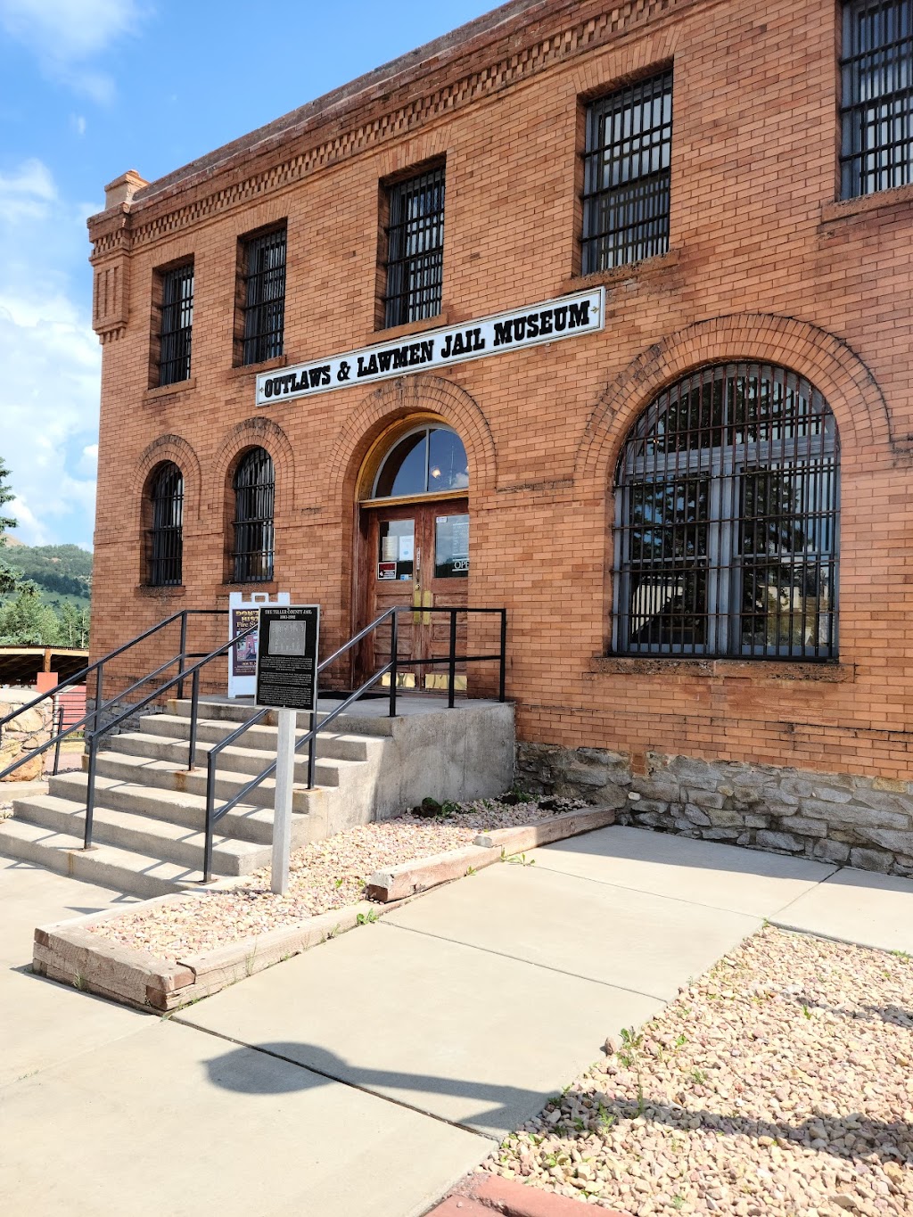 Outlaws & Law Men Jail Museum | 136 W Bennett Ave, Cripple Creek, CO 80813, USA | Phone: (719) 689-6556