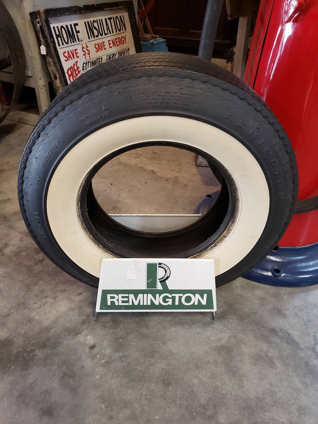 Rockbridge Trading Post, LLC | 26790 US-33, Rockbridge, OH 43149, USA | Phone: (740) 385-7800