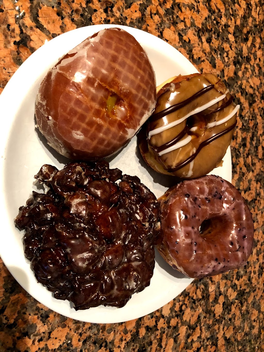 Dees Donuts | 6401 N Durango Dr #150, Las Vegas, NV 89149, USA | Phone: (702) 658-7657