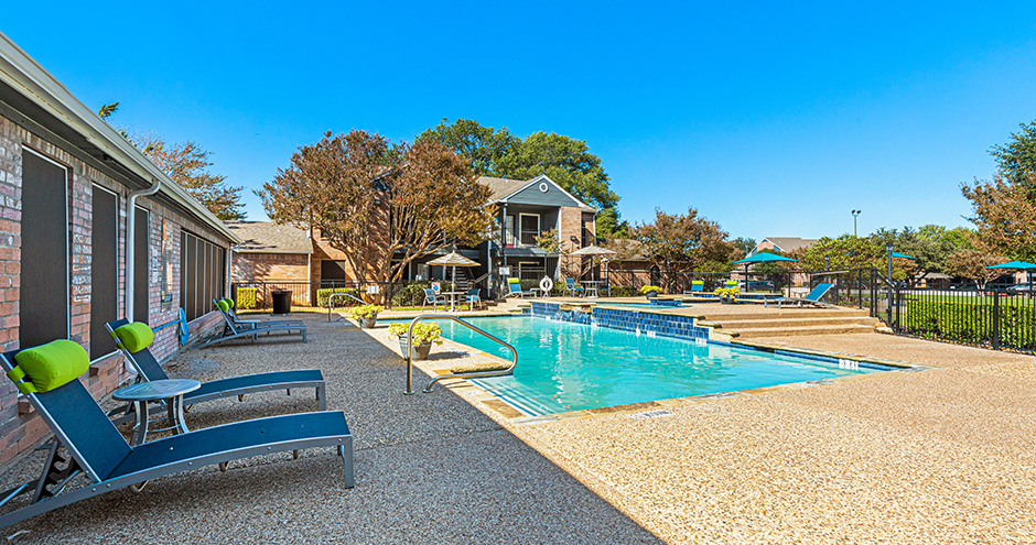 Venue at 8651 Apartments | 8651 Meadowbrook Blvd, Fort Worth, TX 76120, USA | Phone: (817) 761-1747