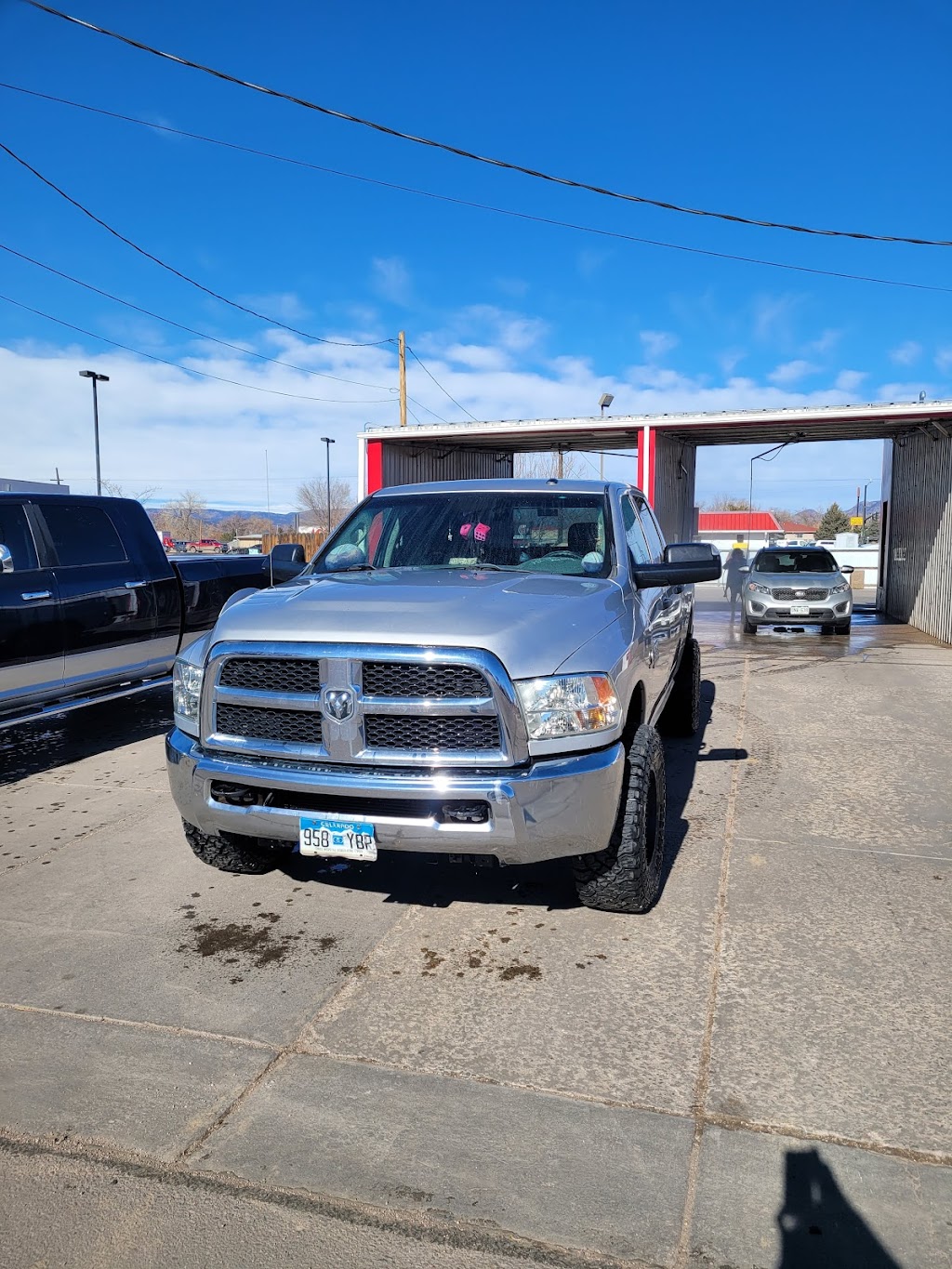 In & Out Car Wash | 2781 E Main St, Cañon City, CO 81212, USA | Phone: (719) 269-9740