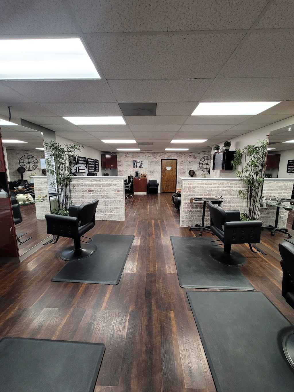 JDs Hair Spa | #A, 3158 W Ramsey St, Banning, CA 92220, USA | Phone: (951) 849-0123