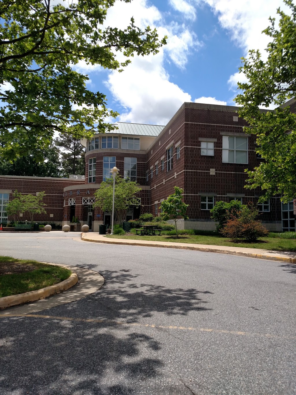 Chesapeake Central Library | 298 Cedar Rd, Chesapeake, VA 23322 | Phone: (757) 410-7100