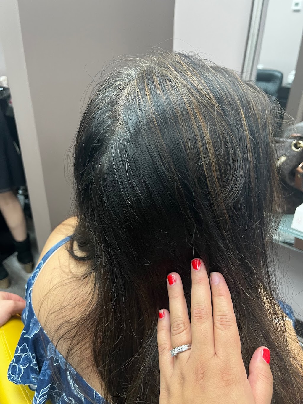 Three D Total Beauty | 239 St Catharines St, Smithville, ON L0R 2A0, Canada | Phone: (905) 957-2271