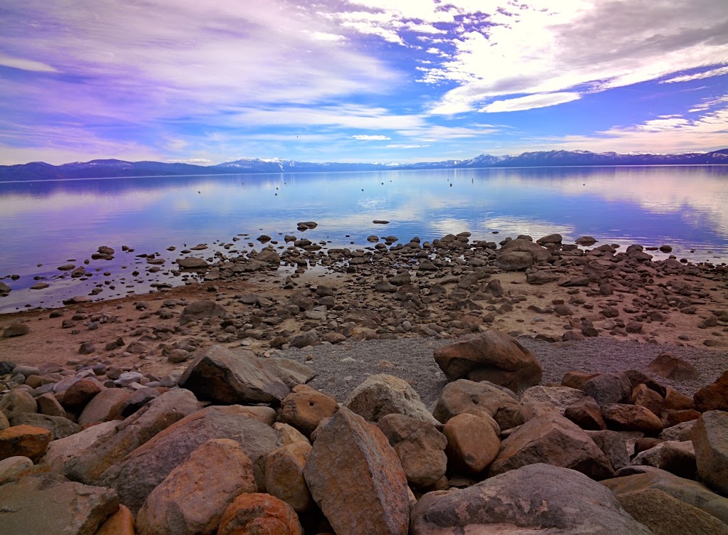 Carnelian Bay Laundry and Mountain Fresh Laundry | 5075 N Lake Blvd, Carnelian Bay, CA 96140, USA | Phone: (530) 542-2216