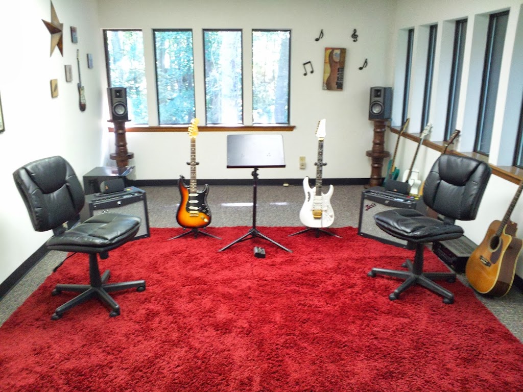 Rex Burk - Guitar Lessons | 401 Dividend Dr # C, Peachtree City, GA 30269, USA | Phone: (770) 715-7589