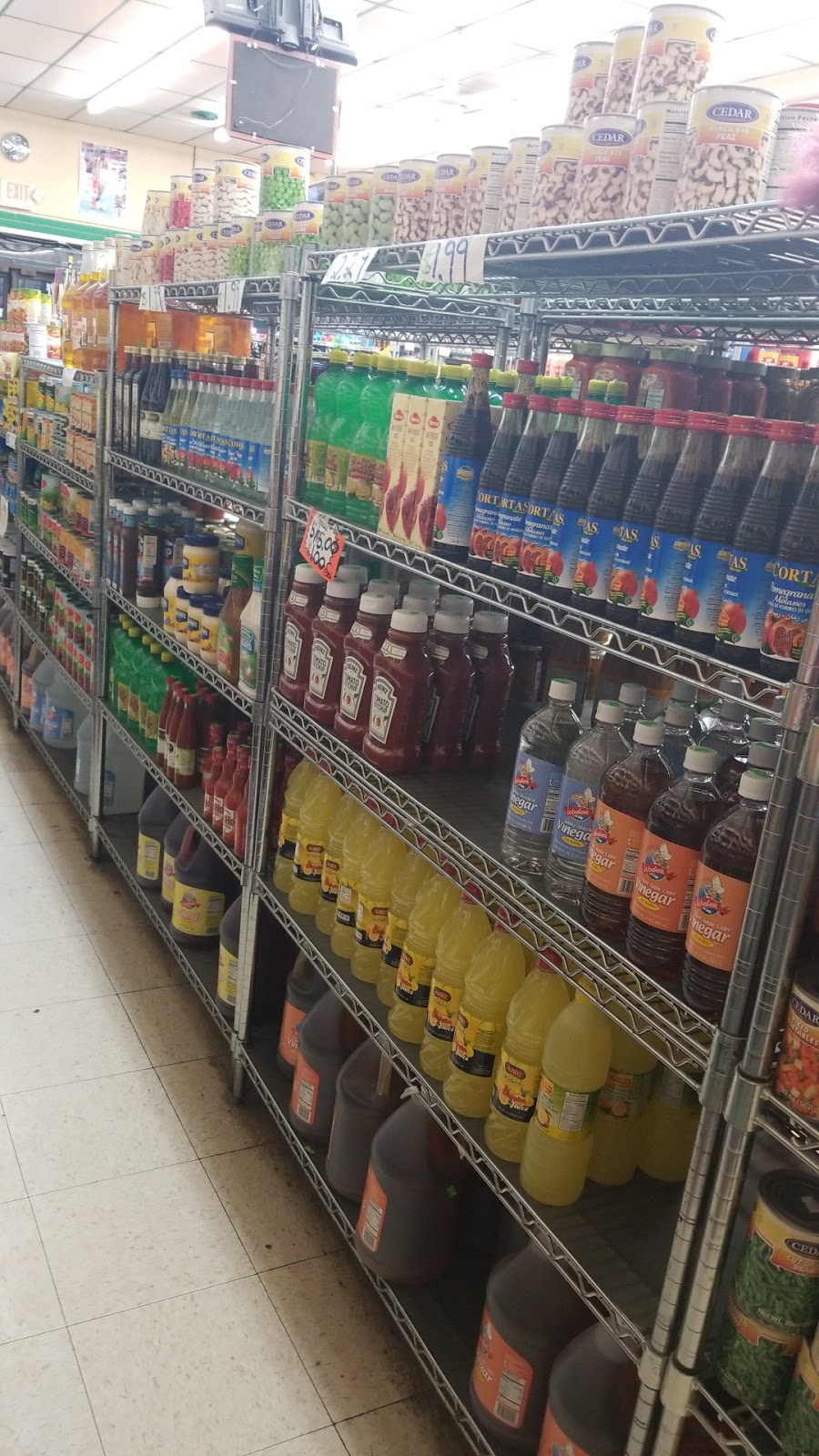 Sterling Heights Fruit Market | 4071 17 Mile Rd, Sterling Heights, MI 48310, USA | Phone: (586) 446-1155