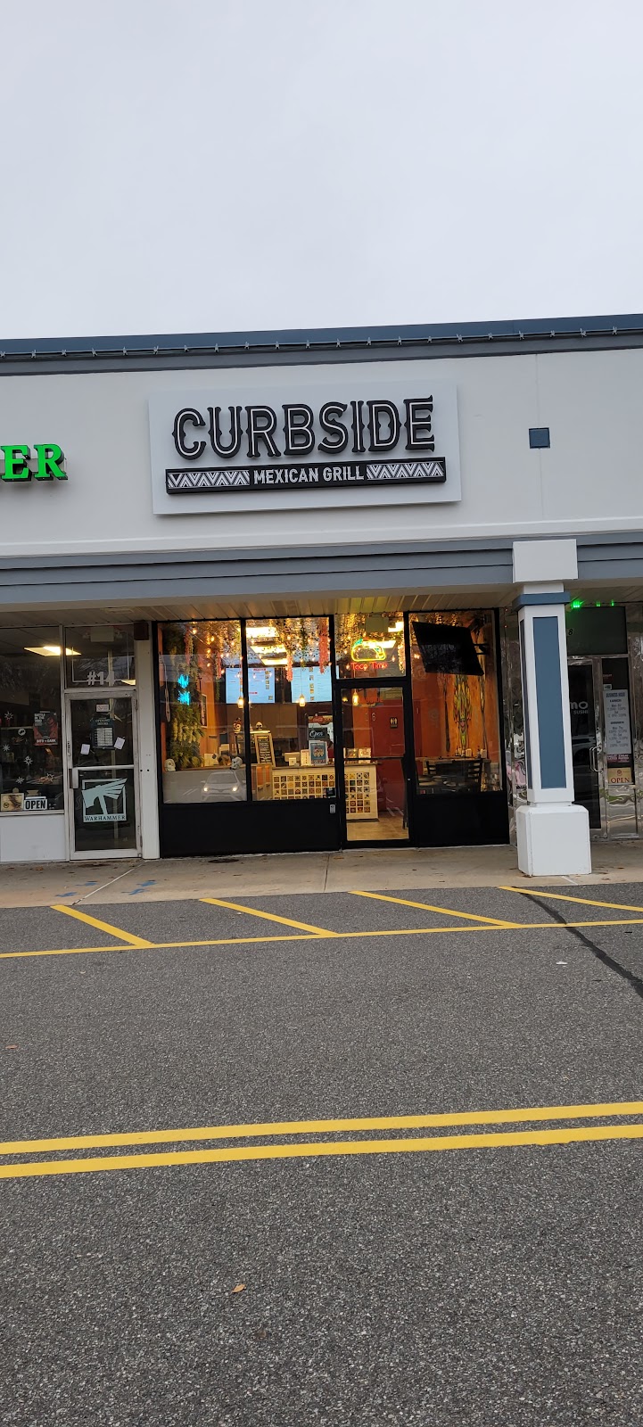 Curbside Mexican Grill - Plainview | 164 Manetto Hill Rd Suite 16, Plainview, NY 11803, USA | Phone: (516) 513-1097