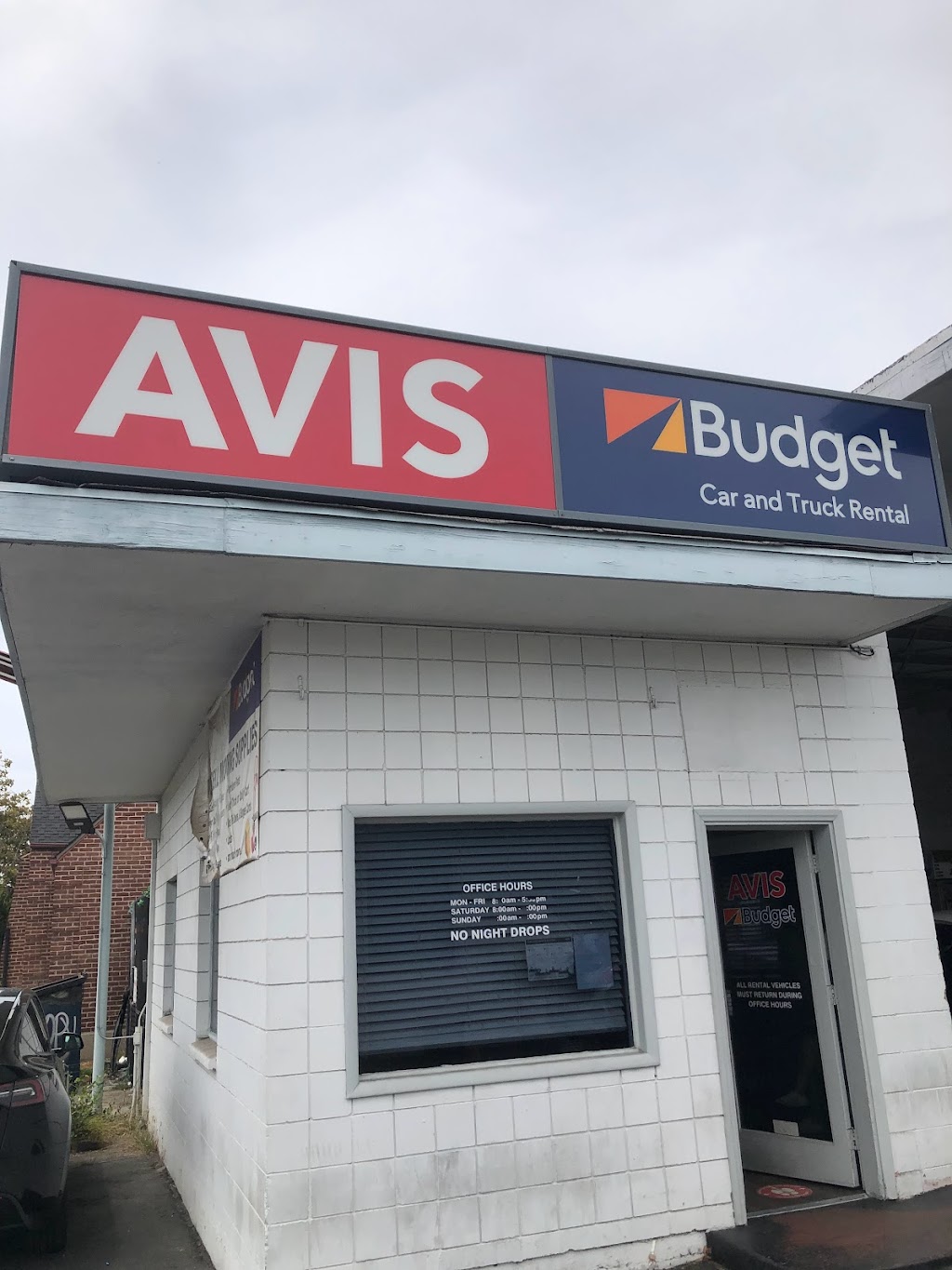 Avis Car Rental | 1212 West Whittier Boulevard 4 blks, W of Montebello Blvd, Montebello, CA 90640, USA | Phone: (323) 726-9901