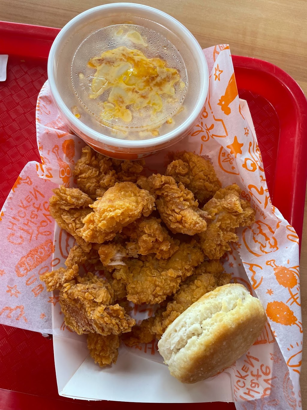 Popeyes Louisiana Kitchen | 4025 Wilmington Pike, Dayton, OH 45440, USA | Phone: (937) 401-8556