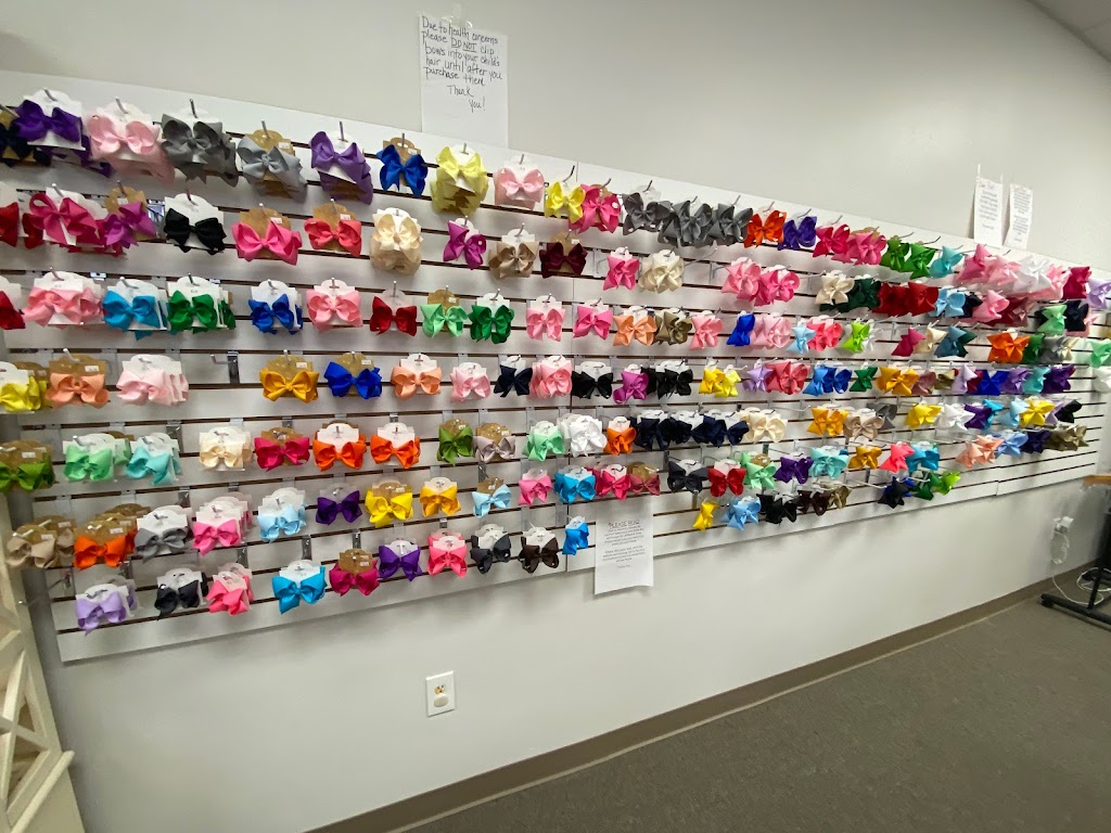 All About Bows | 1494 N Airline Hwy, Gonzales, LA 70737, USA | Phone: (225) 447-7521
