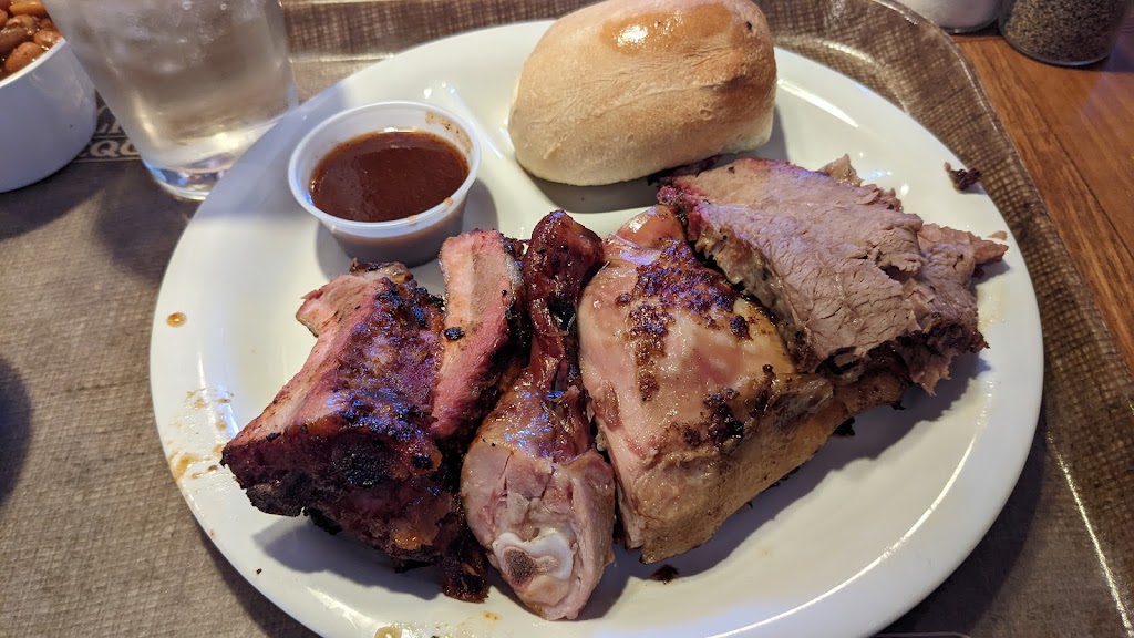 Spring Creek Barbeque | 4083 Riley Fuzzel Rd, Spring, TX 77386, USA | Phone: (832) 616-5550