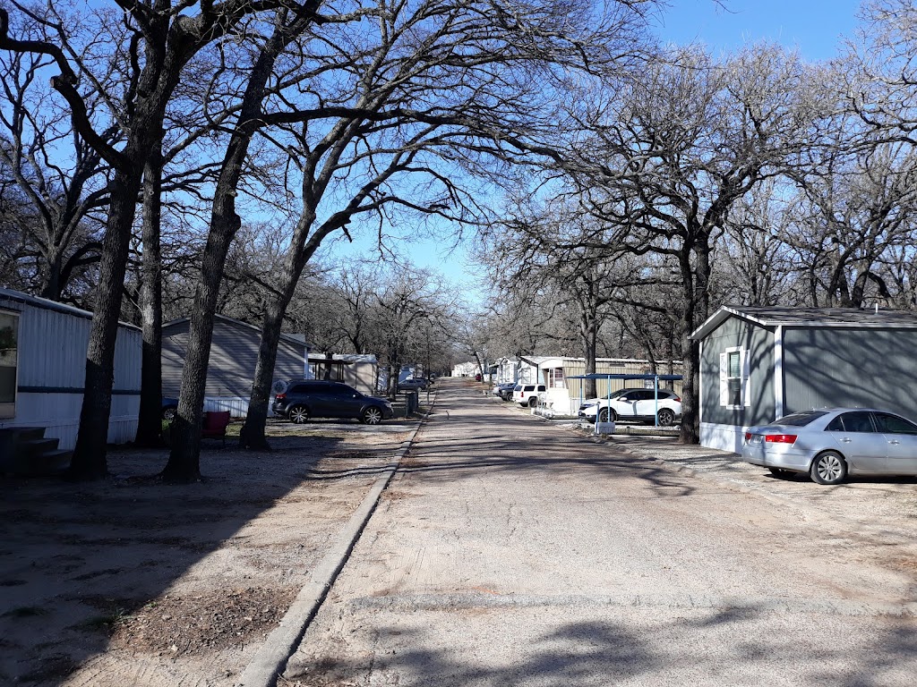 Country Oaks Mobile Home Park | 6452 Nine Mile Bridge Rd, Fort Worth, TX 76135, USA | Phone: (972) 376-0875