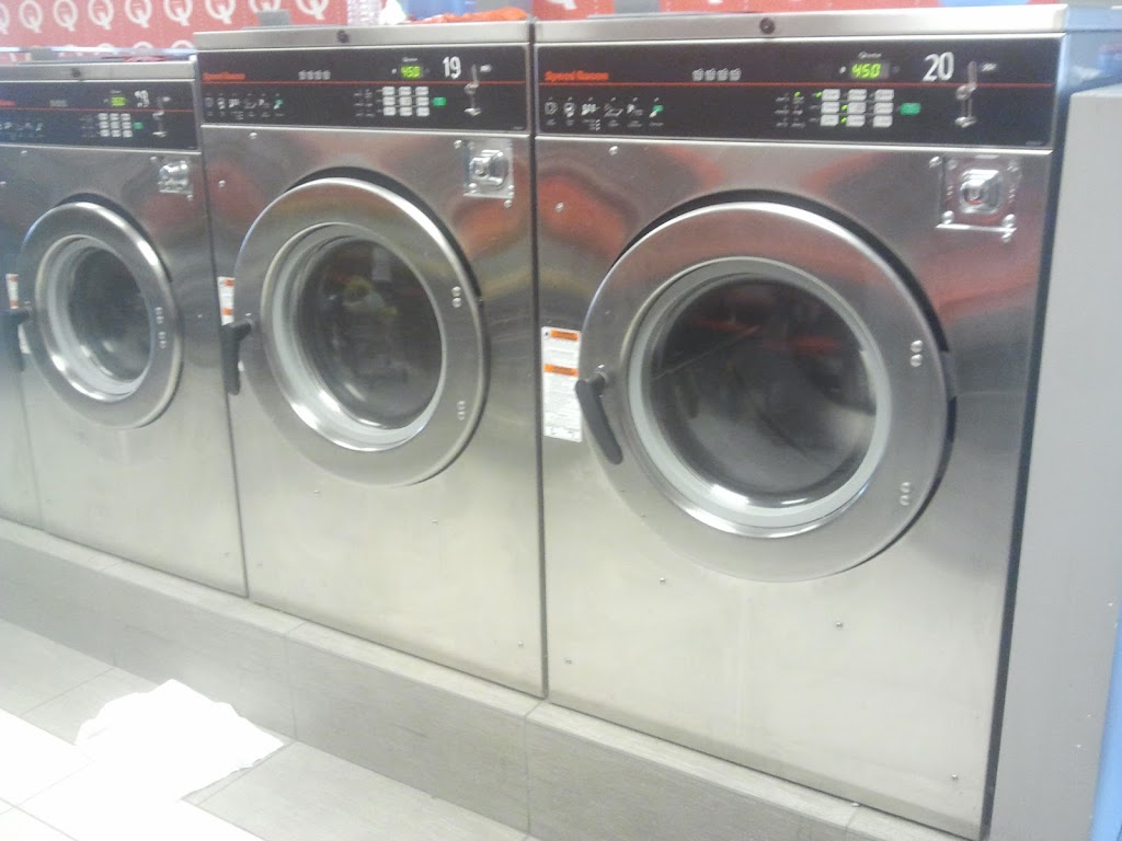 Clean and Green Laundromat | 258-13 Hillside Avenue, Glen Oaks, NY 11004, USA | Phone: (718) 343-2700