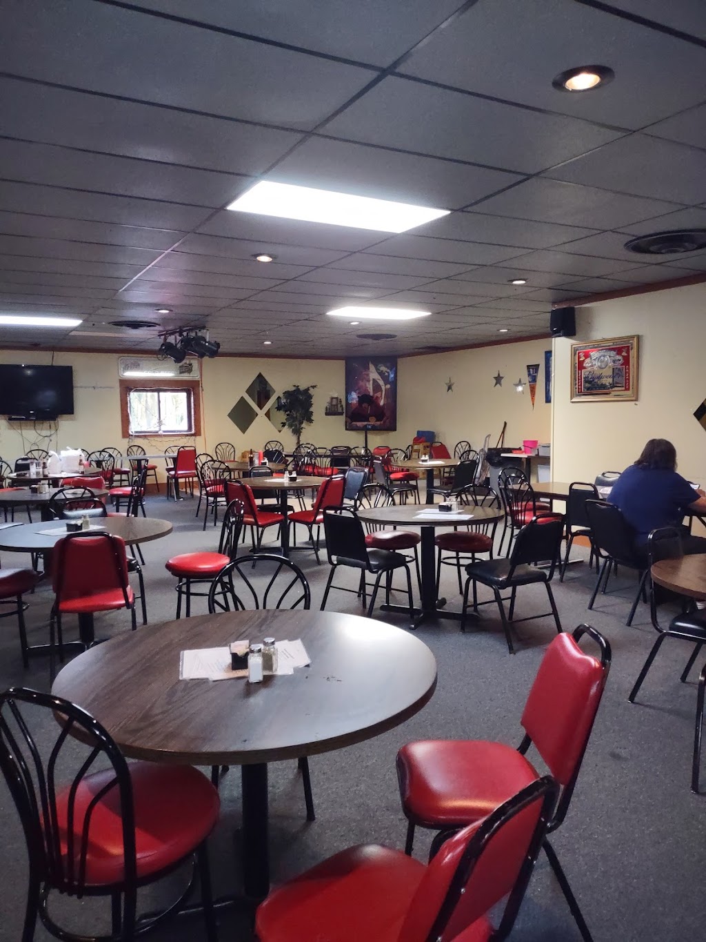 Colony Bowl | 4962 Pointe Tremble Rd, Algonac, MI 48001, USA | Phone: (810) 794-5535