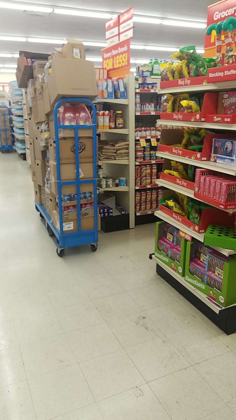 Family Dollar | 7638 Brooklyn Blvd, Brooklyn Park, MN 55443, USA | Phone: (612) 851-0141