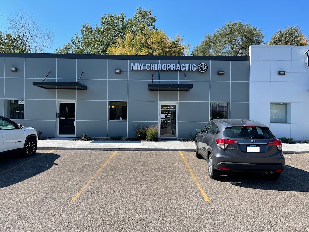 Peterson Chiropractic Center | 2599 White Bear Ave, Maplewood, MN 55109, USA | Phone: (651) 779-8115