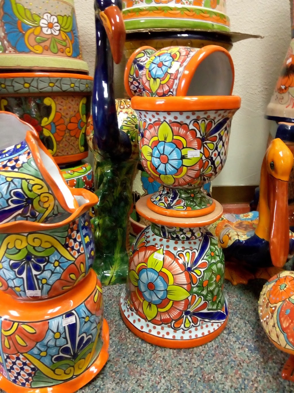 Rosas Pottery & More | 910 E Road to Six Flags St, Arlington, TX 76011, USA | Phone: (682) 559-0081