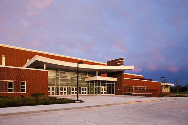 Okawville Grade School | 400 S Hanover St, Okawville, IL 62271, USA | Phone: (618) 243-6157