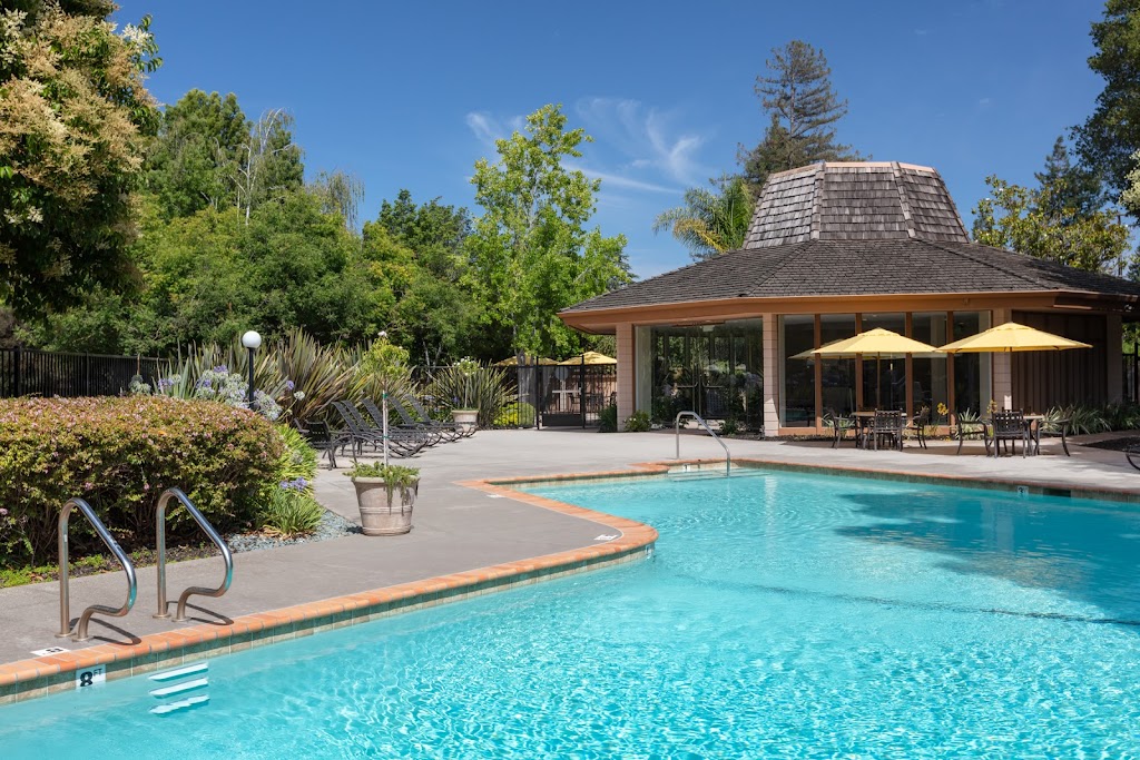 Tan Plaza Apartments | 580 Arastradero Rd, Palo Alto, CA 94306, USA | Phone: (833) 226-4803