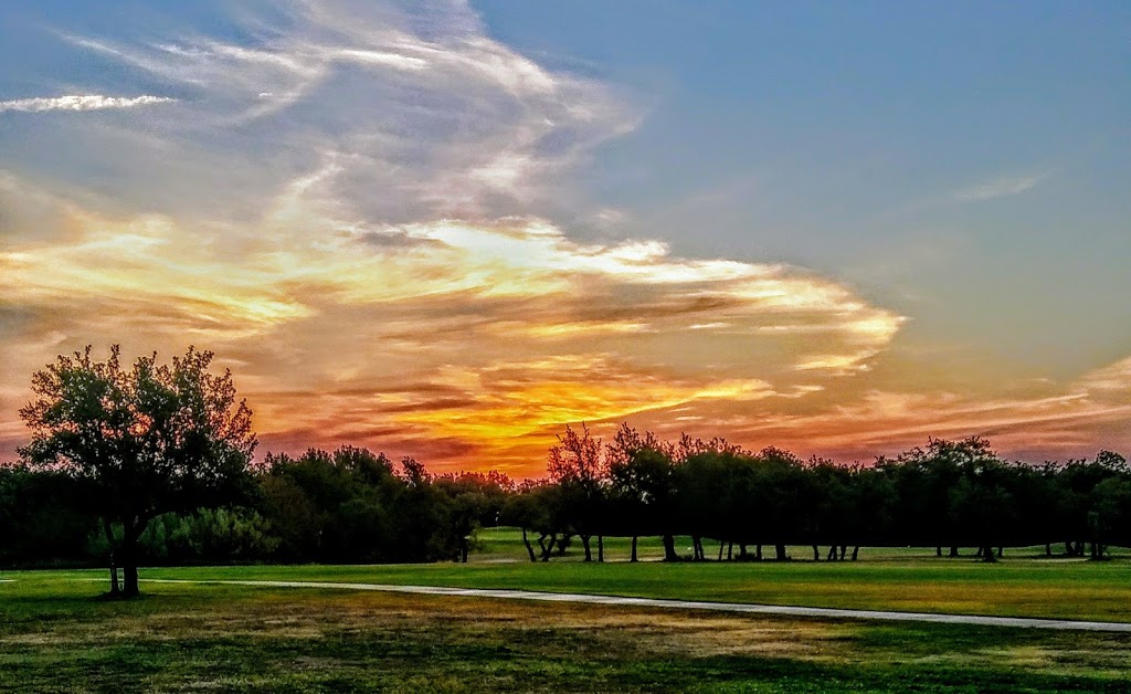 Cross Timbers Golf Course | 1181 S Stewart St, Azle, TX 76020, USA | Phone: (817) 444-4940