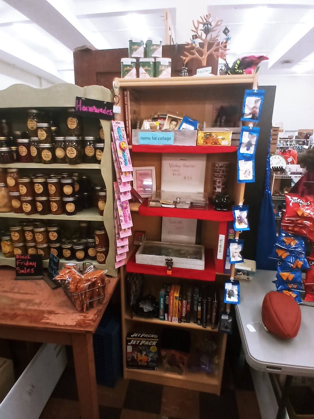 Southern Paradise Antiques & Thrift | 105 S 13th St, Erwin, NC 28339, USA | Phone: (910) 694-3100