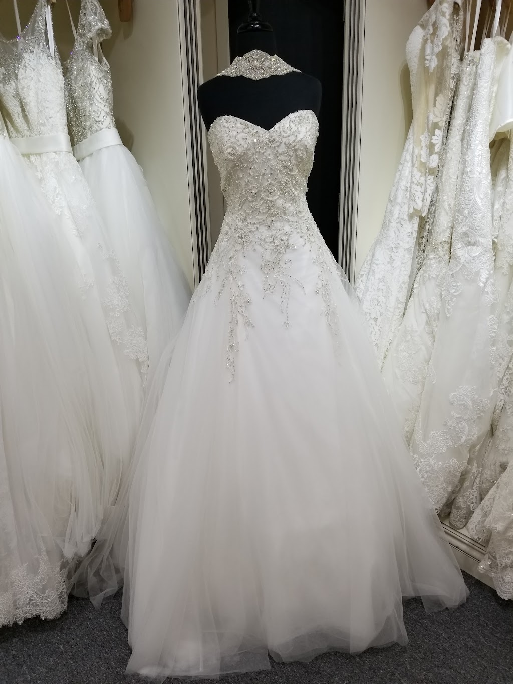 Alluring Brides | 35 S Middletown Rd, Nanuet, NY 10954, USA | Phone: (201) 723-4873