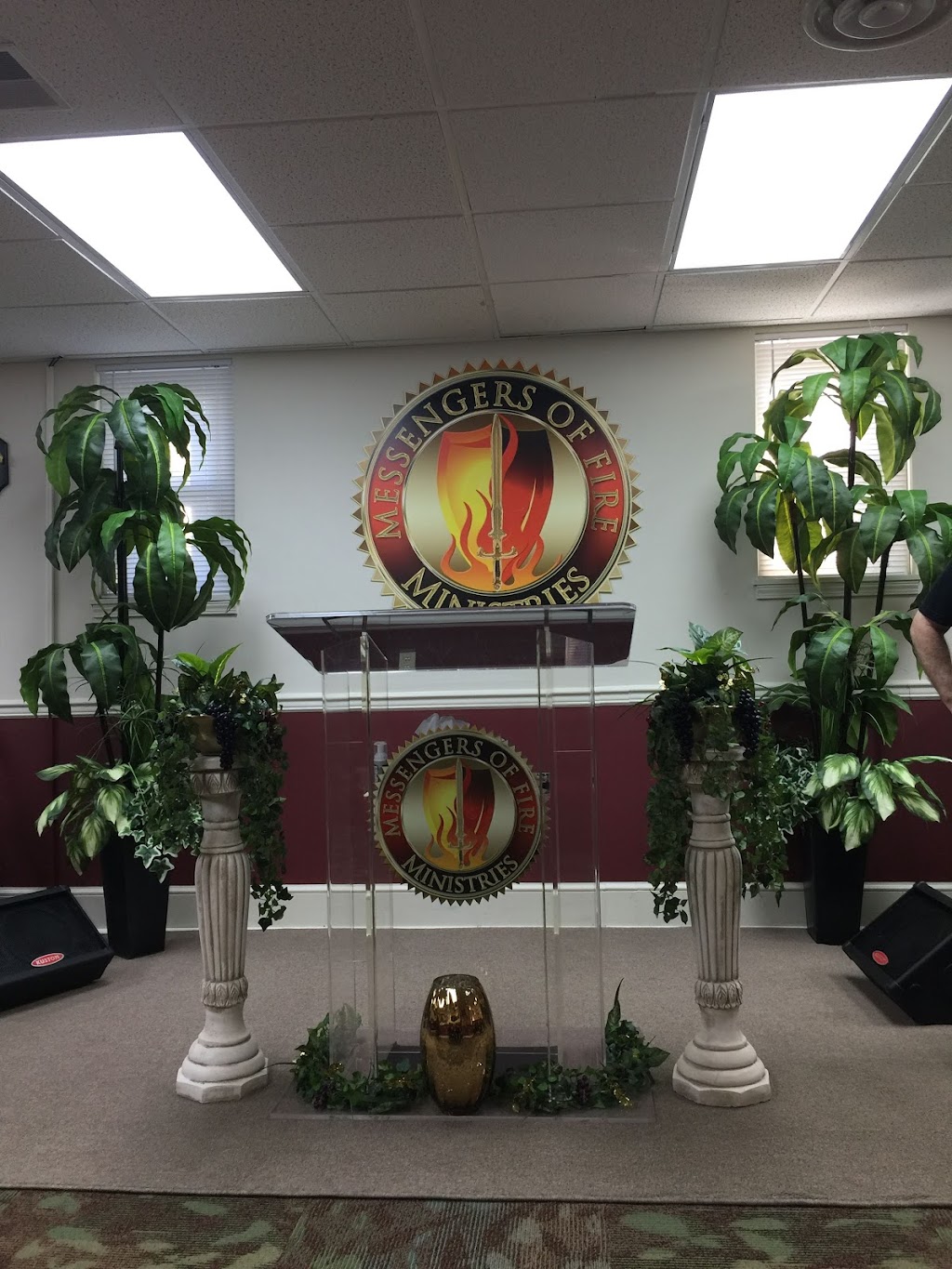 Messengers of Fire Ministries | 6525 W State Hwy 22, Crestwood, KY 40014, USA | Phone: (417) 396-8295