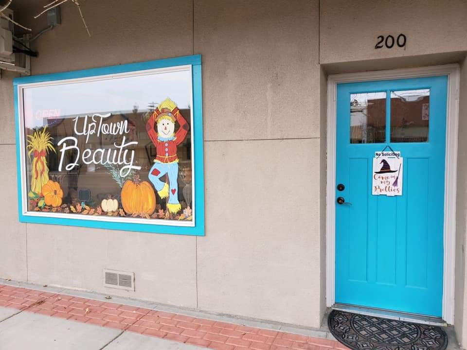 Uptown Beauty | 200 W Main St, Emmett, ID 83617, USA | Phone: (208) 861-4012