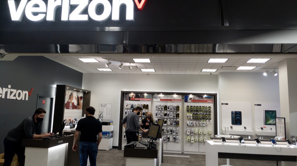 Verizon Authorized Retailer – Victra | 1 W Flatiron Crossing Dr #2060, Broomfield, CO 80021, USA | Phone: (303) 323-4791