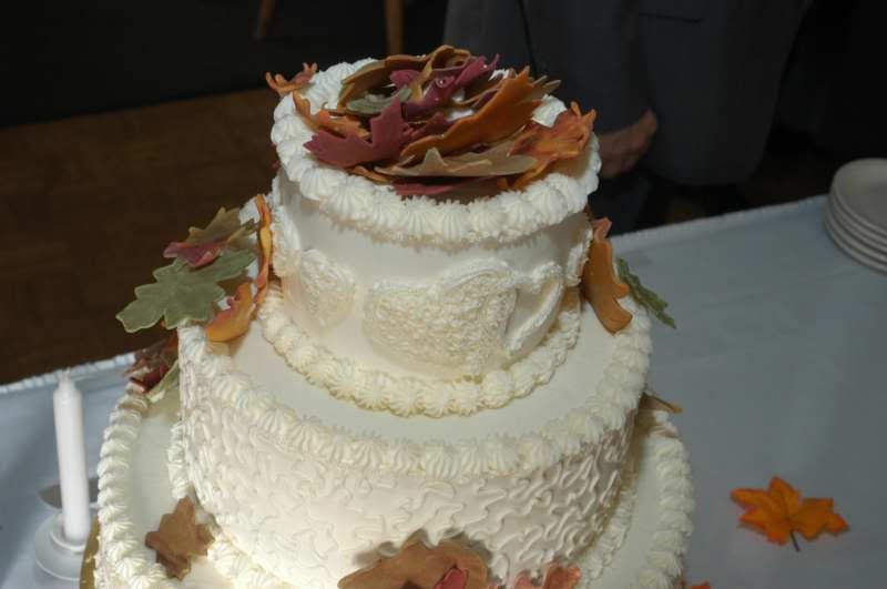 Carols Cake Cupboard | 6325 Dewhirst Rd, Lockport, NY 14094, USA | Phone: (716) 434-5027