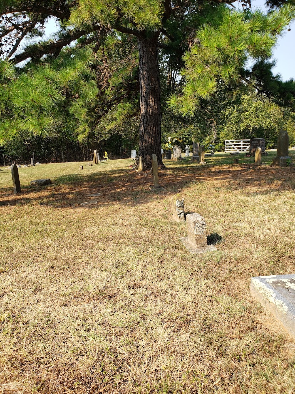 Lone Chapel Cemetery | Pryor, OK 74361, USA | Phone: (918) 825-1909