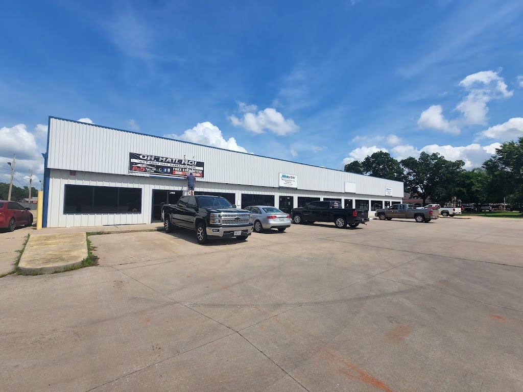 P&D Auto Hail Center | 813 S Perkins Rd, Stillwater, OK 74074, USA | Phone: (806) 793-4245