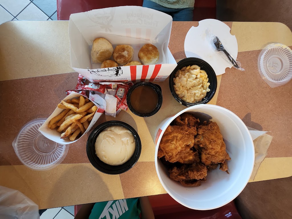 KFC | 2160 Flatbush Ave #2170, Brooklyn, NY 11234, USA | Phone: (347) 790-0256