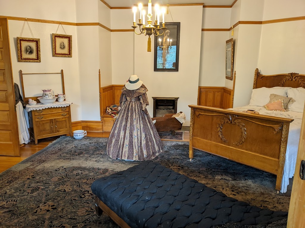 Miramont Castle Museum and The Queens Parlour Tea Room | 9 Capitol Hill Ave, Manitou Springs, CO 80829, USA | Phone: (719) 685-1011