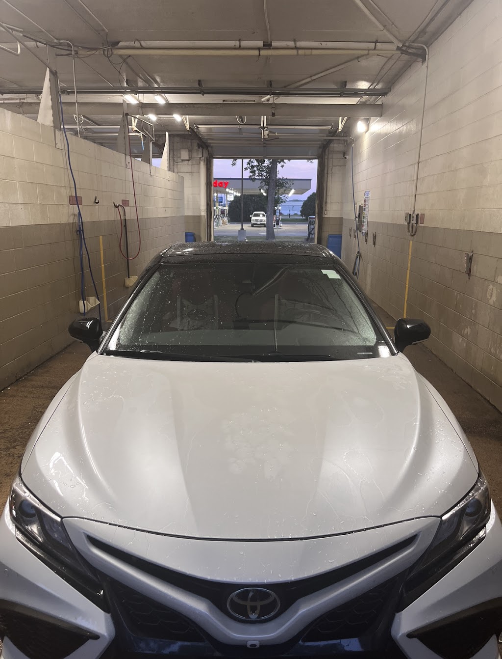 Chaska Car Wash | 2800 Chaska Blvd, Chaska, MN 55318, USA | Phone: (952) 240-3853