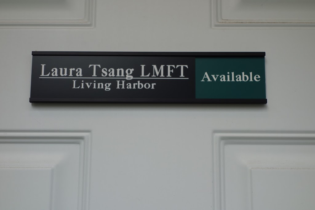 Laura Tsang, LMFT | 11026 28th Ave SW, Seattle, WA 98146, USA | Phone: (206) 992-6597