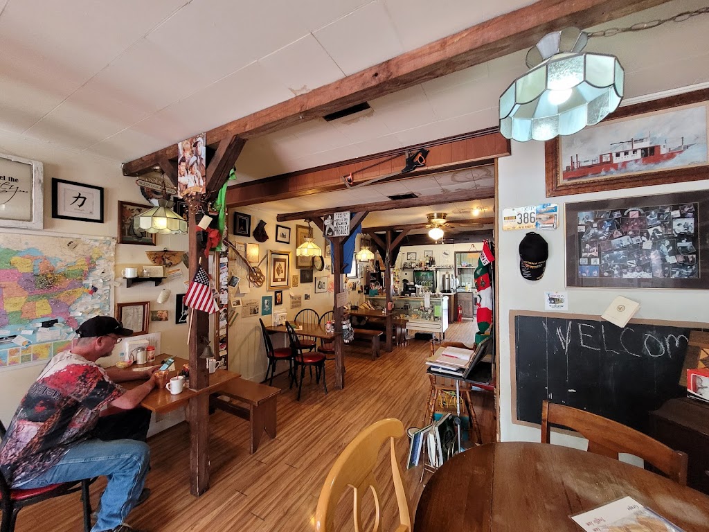 Main Street Diner | 226 Main St, Rising Sun, IN 47040, USA | Phone: (812) 438-3900 Main Street Diner | 226 Main St, Rising Sun, IN 47040, USA | Phone: (812) 438-3900