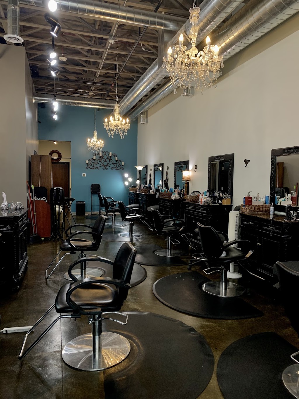 The Parlour Salon & Spa | 7940 Victoria Dr Suite 101, Victoria, MN 55386, USA | Phone: (952) 679-4805