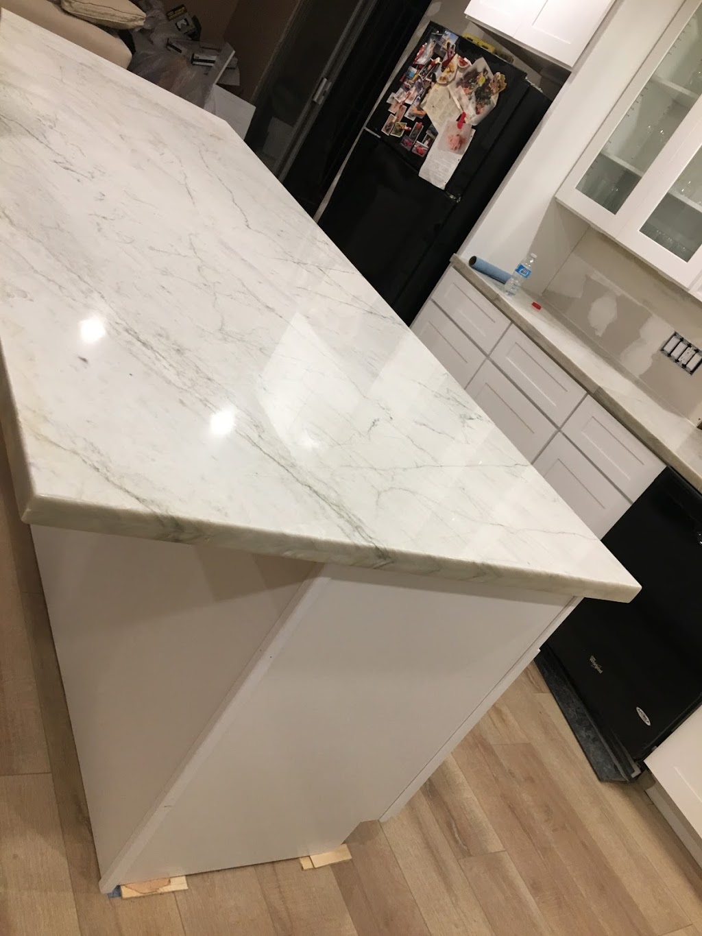 Royal Designs - Kitchen Countertops | 2418 W Peak View Rd, Phoenix, AZ 85085, USA | Phone: (602) 885-1418