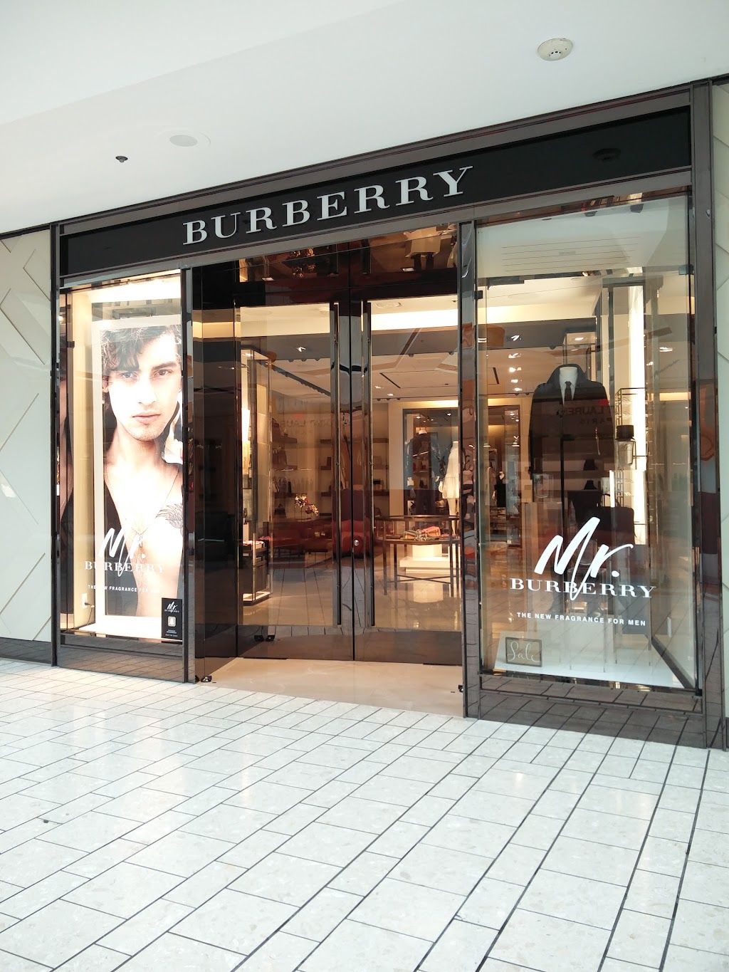 Beverly Center Los Angeles | 8500 Beverly Blvd, Los Angeles, CA 90048, USA | Phone: (310) 657-2424