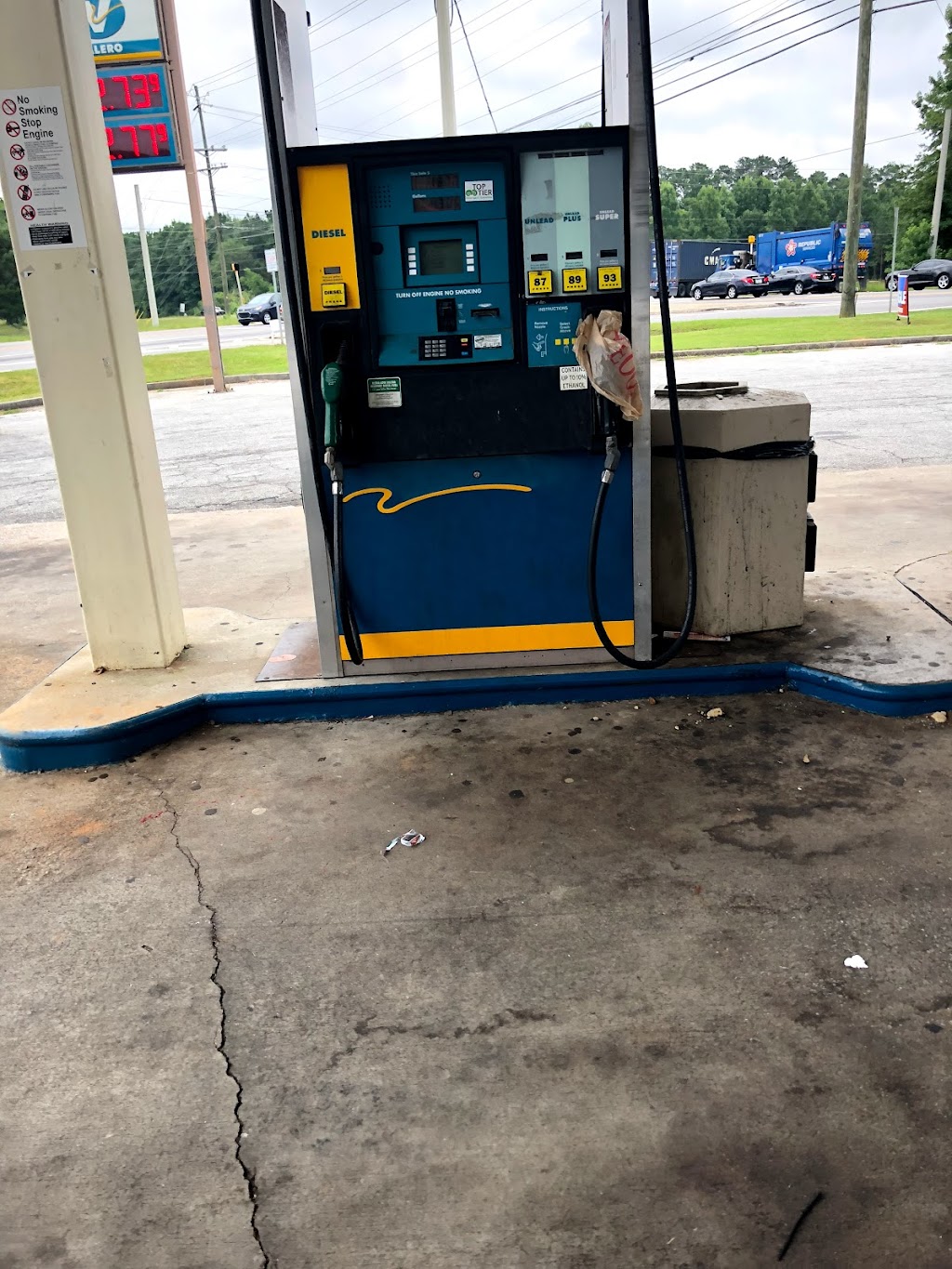 Crowell Road Valero | 11260 Brown Bridge Rd, Covington, GA 30016, USA | Phone: (470) 441-5171