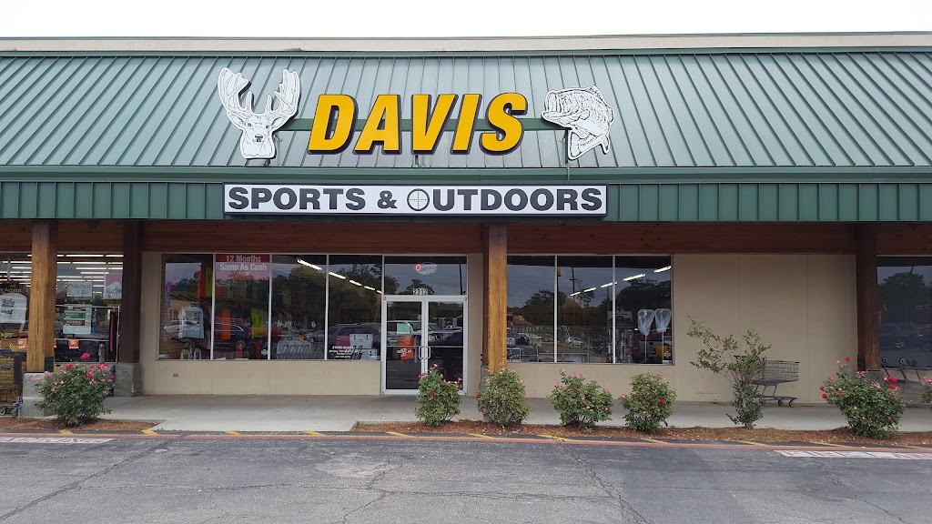 Davis Sports & Outdoors | 1125 Mississippi 43 N, Picayune, MS 39466, USA | Phone: (601) 749-4775