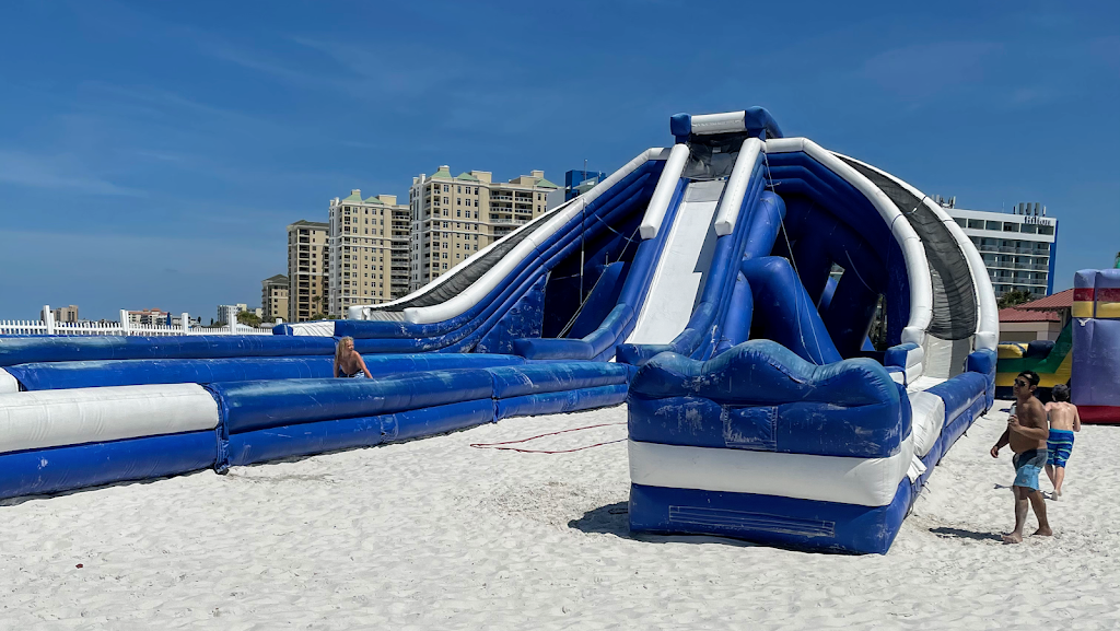 Clearwater Beach Waterslide | 7 Causeway Blvd, Clearwater, FL 33767, USA | Phone: (214) 325-0351