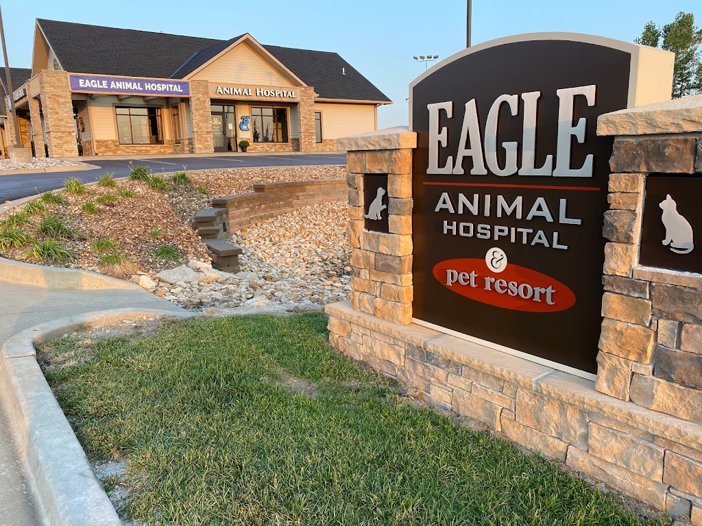 Eagle Animal Hospital in Tiffany Springs | 9300 N Congress Ave, Kansas City, MO 64153, USA | Phone: (816) 880-9500